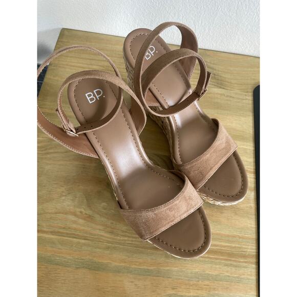 NWOT BP Ginny Espadrille Wedge Sandals Tan Suede Strap Summer Wedge Womens 10 M - Picture 3 of 8